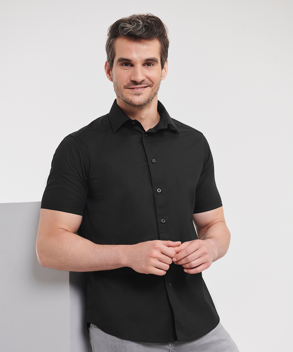 Short sleeve easycare fitted shirt